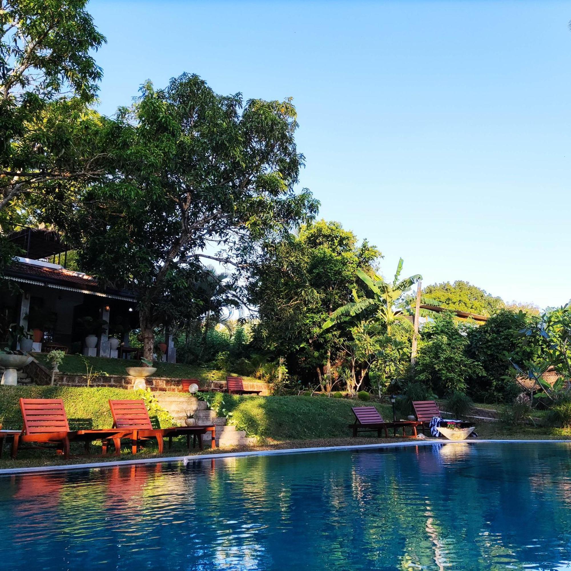 Villa Lyvie Ayurvedic Hotel Tangalle Exterior photo