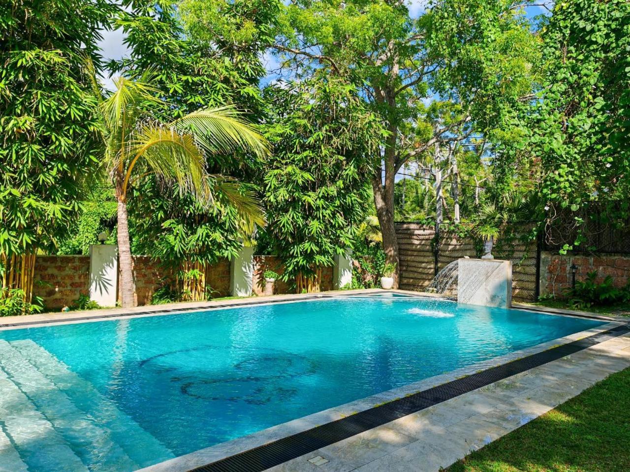 Villa Lyvie Ayurvedic Hotel Tangalle Exterior photo