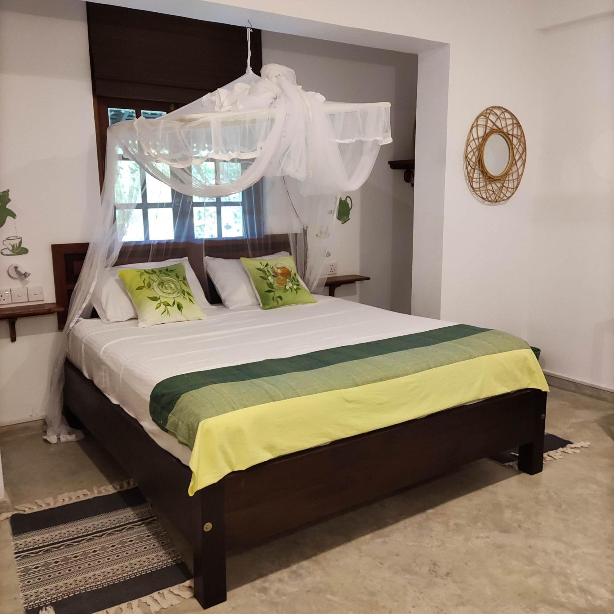 Villa Lyvie Ayurvedic Hotel Tangalle Exterior photo