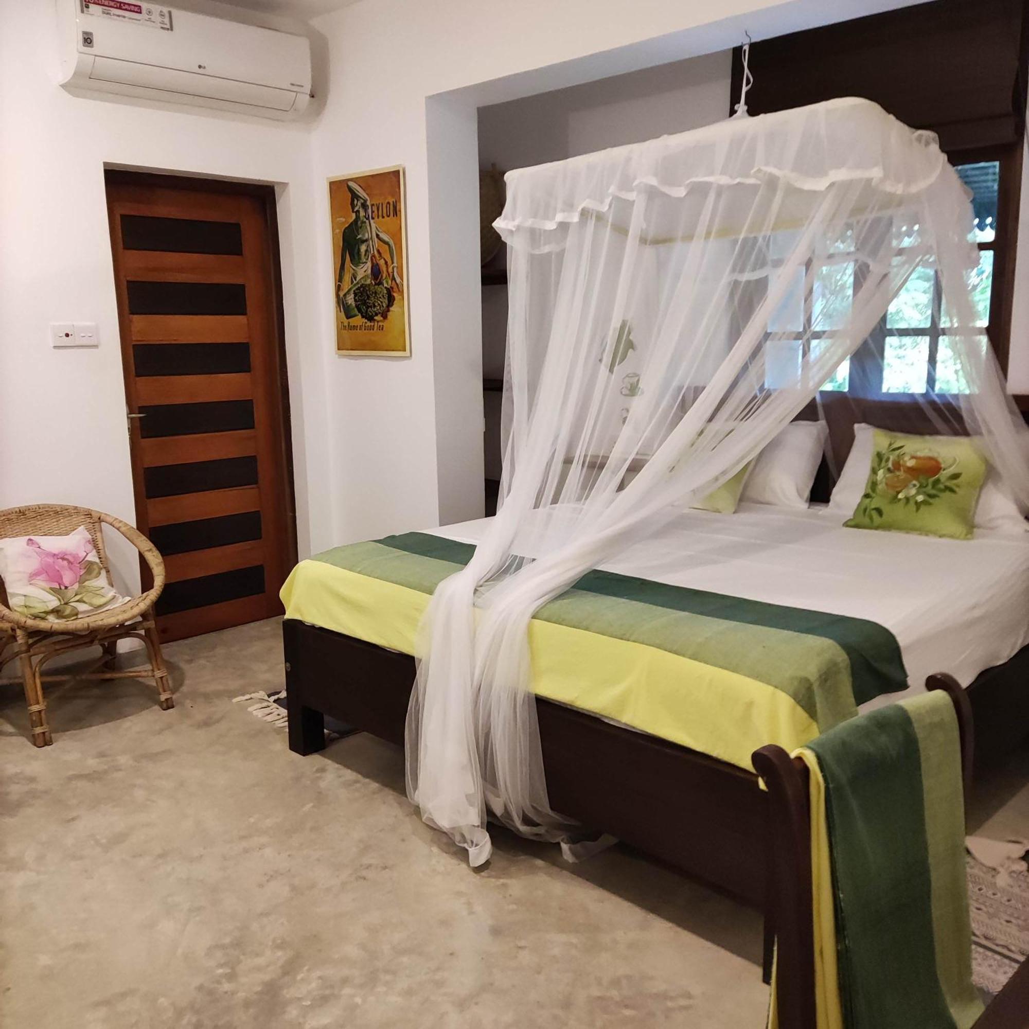 Villa Lyvie Ayurvedic Hotel Tangalle Exterior photo